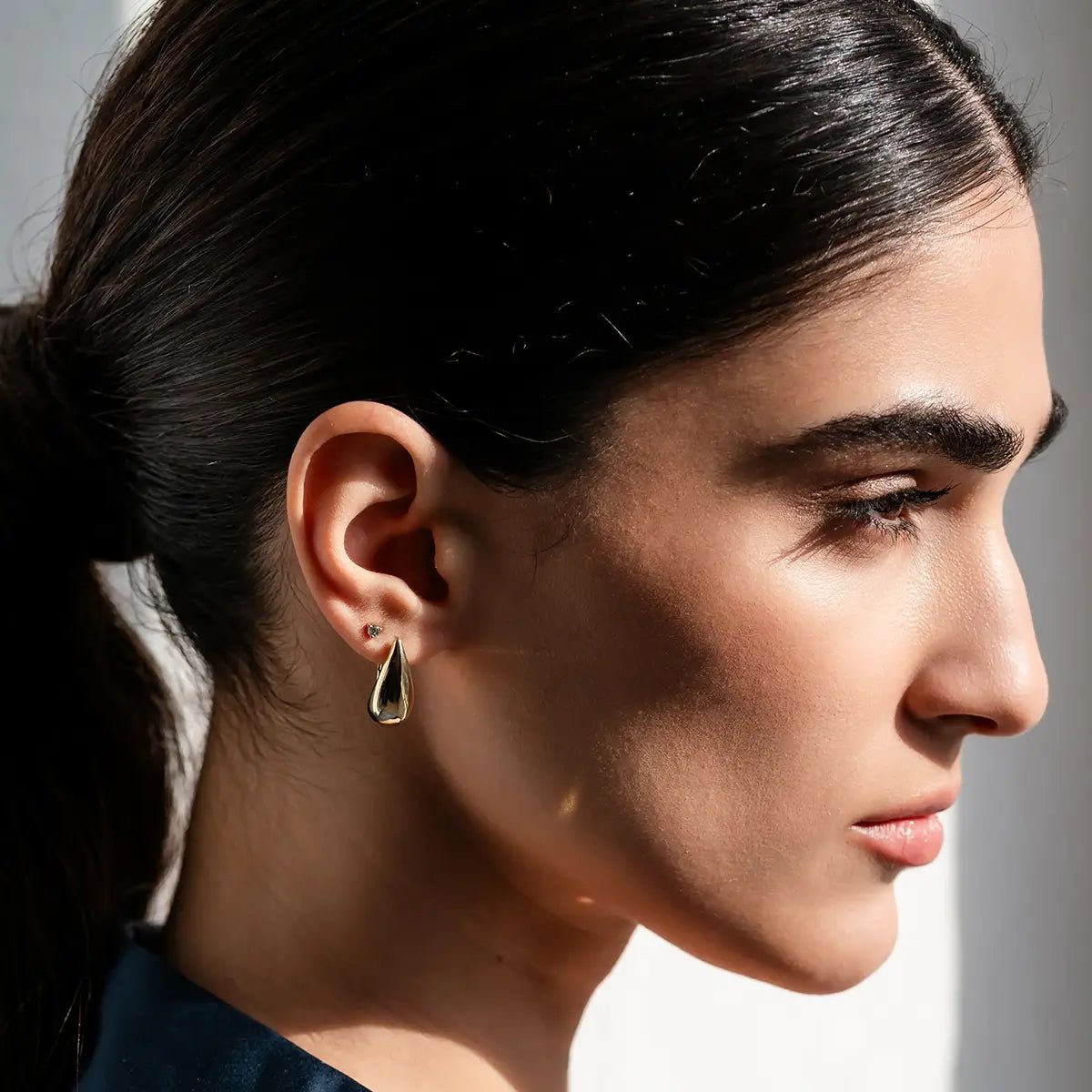 Large Teardrop Hoop Earrings - Narcissus