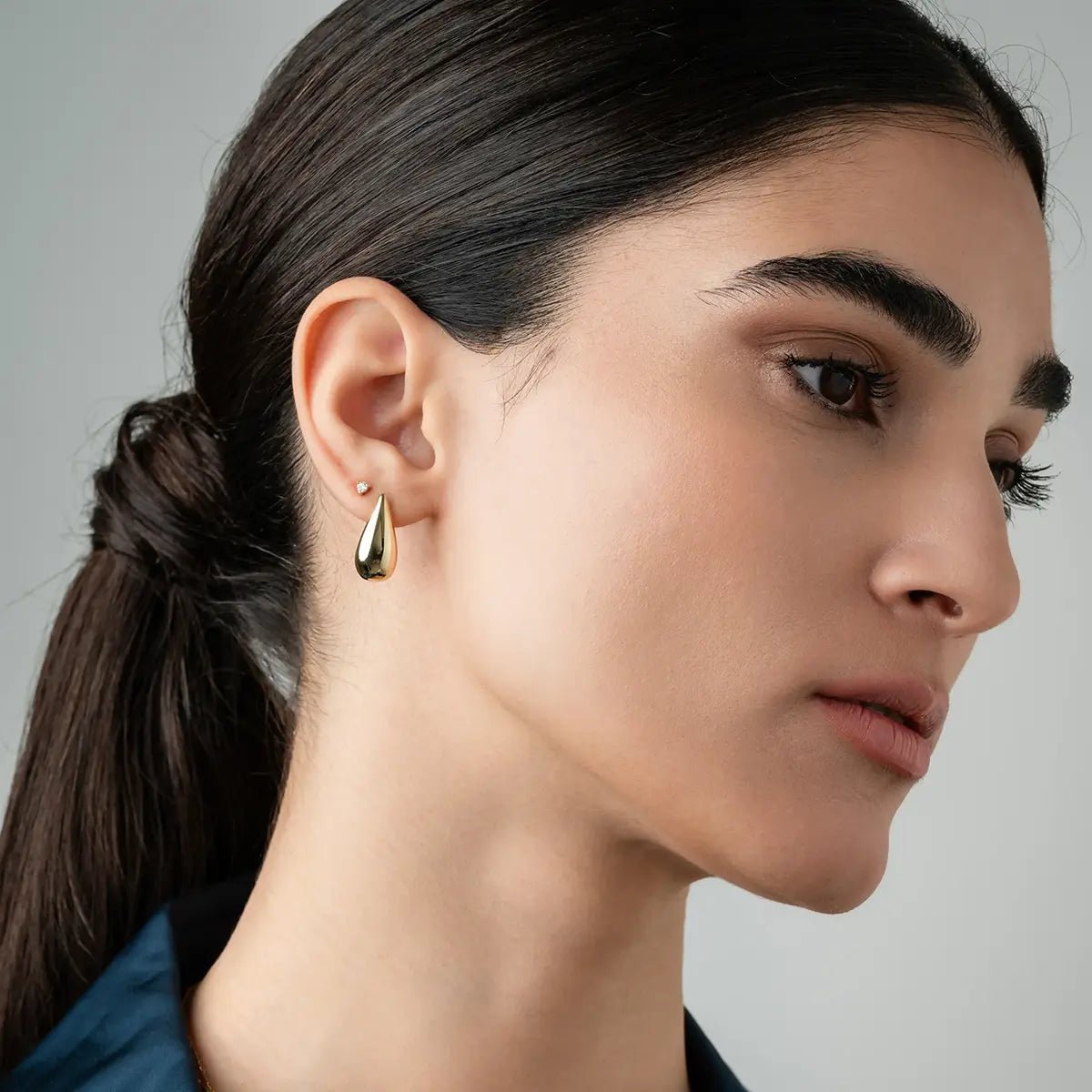 Large Teardrop Hoop Earrings - Narcissus