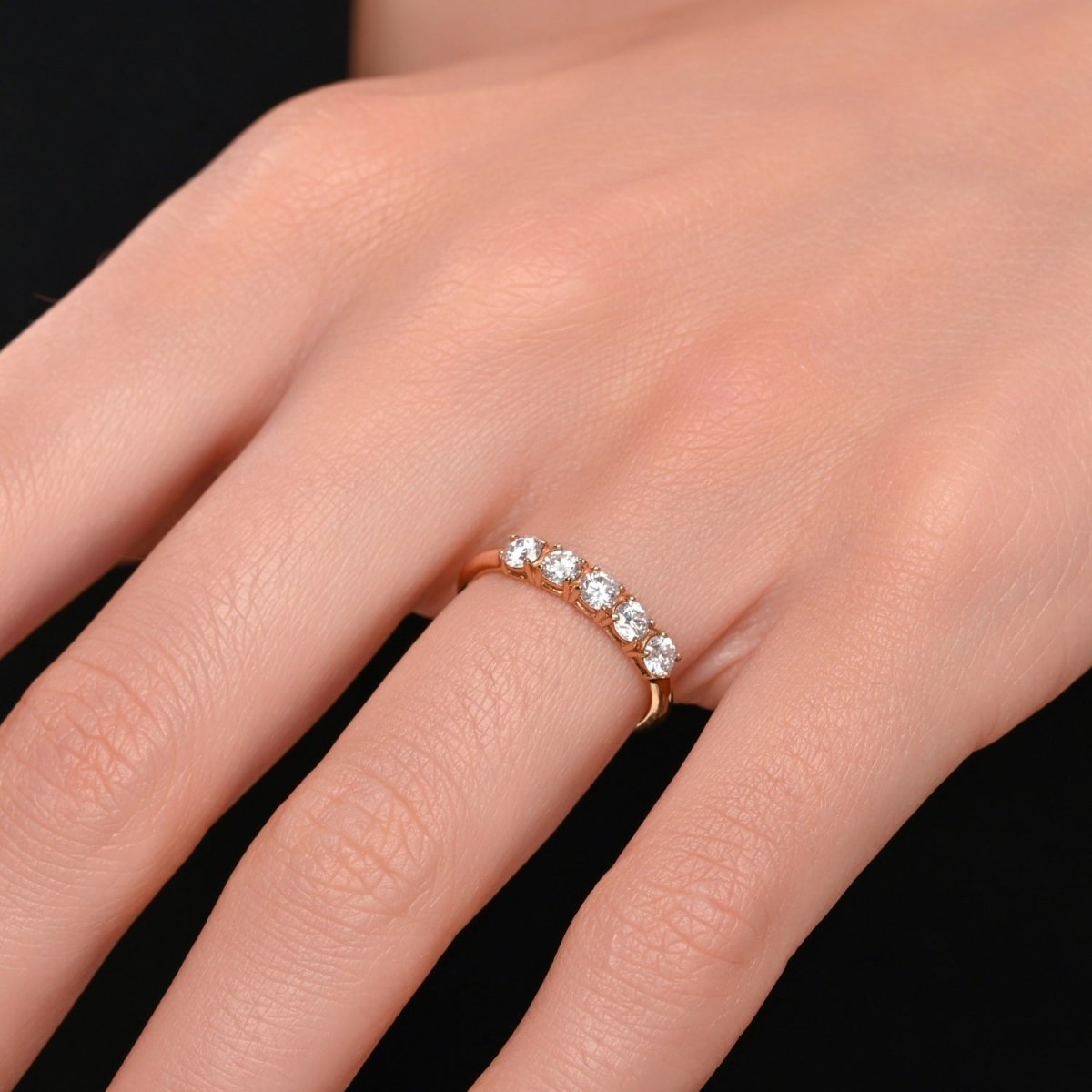 Five Diamond Band Ring - Narcissus