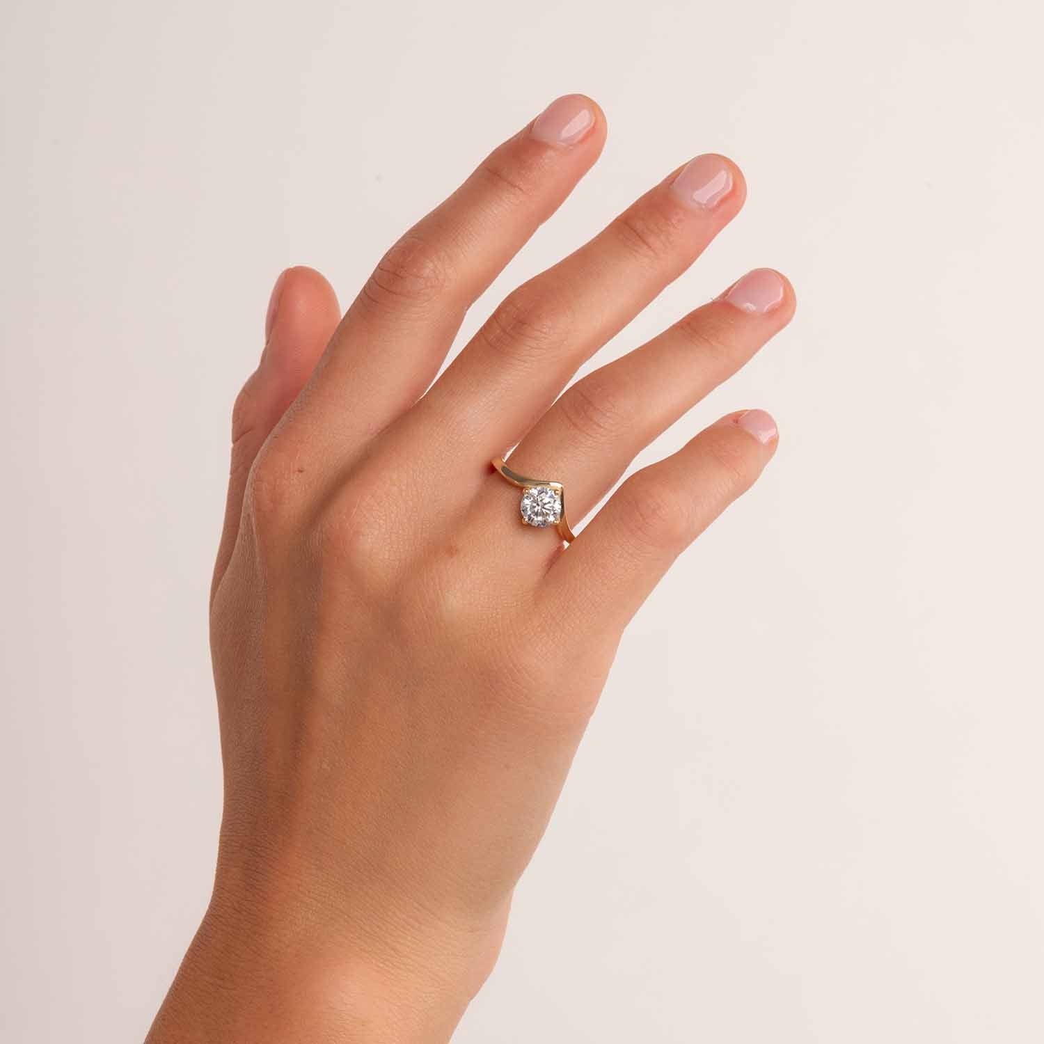 Chevron Solitaire Engagement Ring - Narcissus