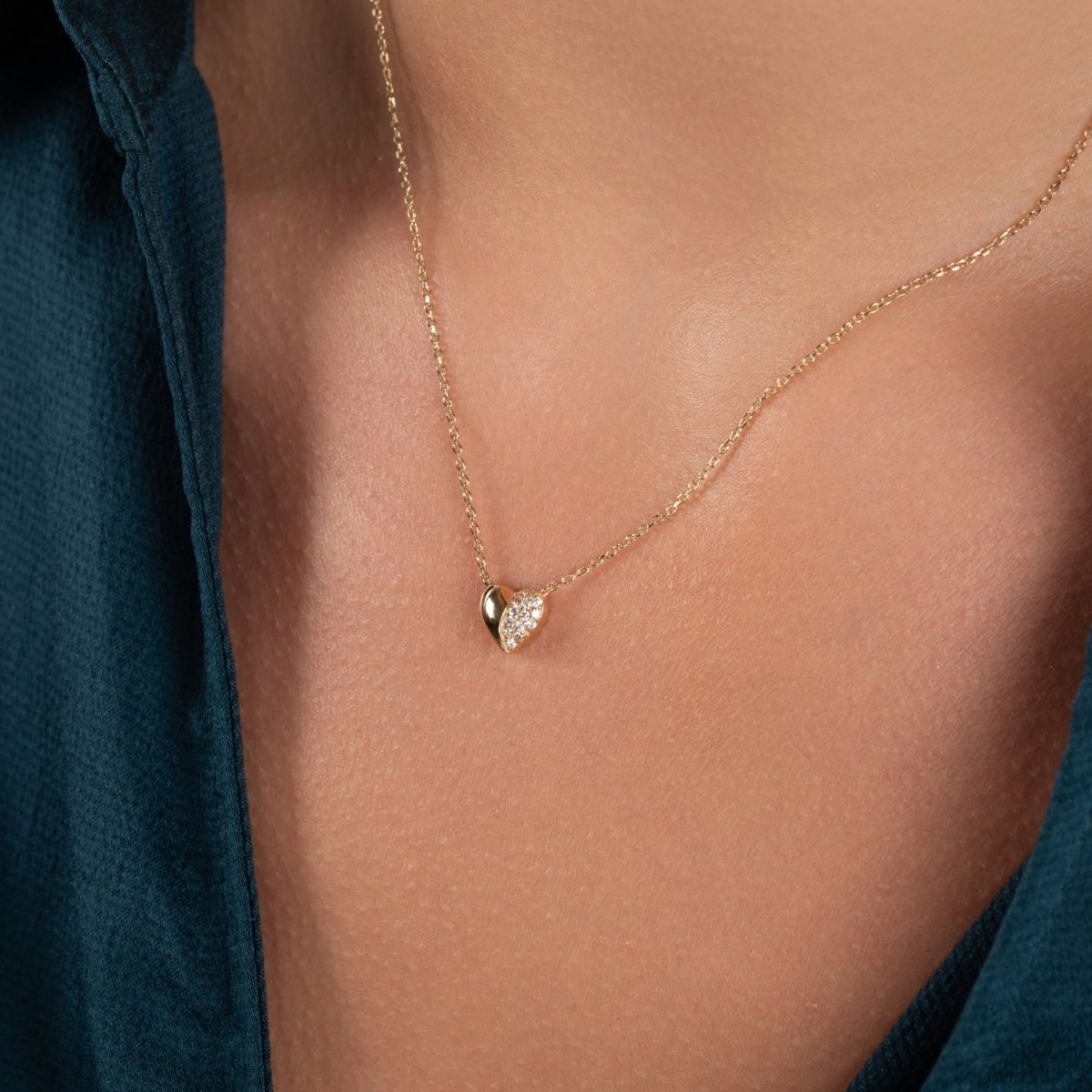 Diamond Puffy Heart Necklace - Narcissus