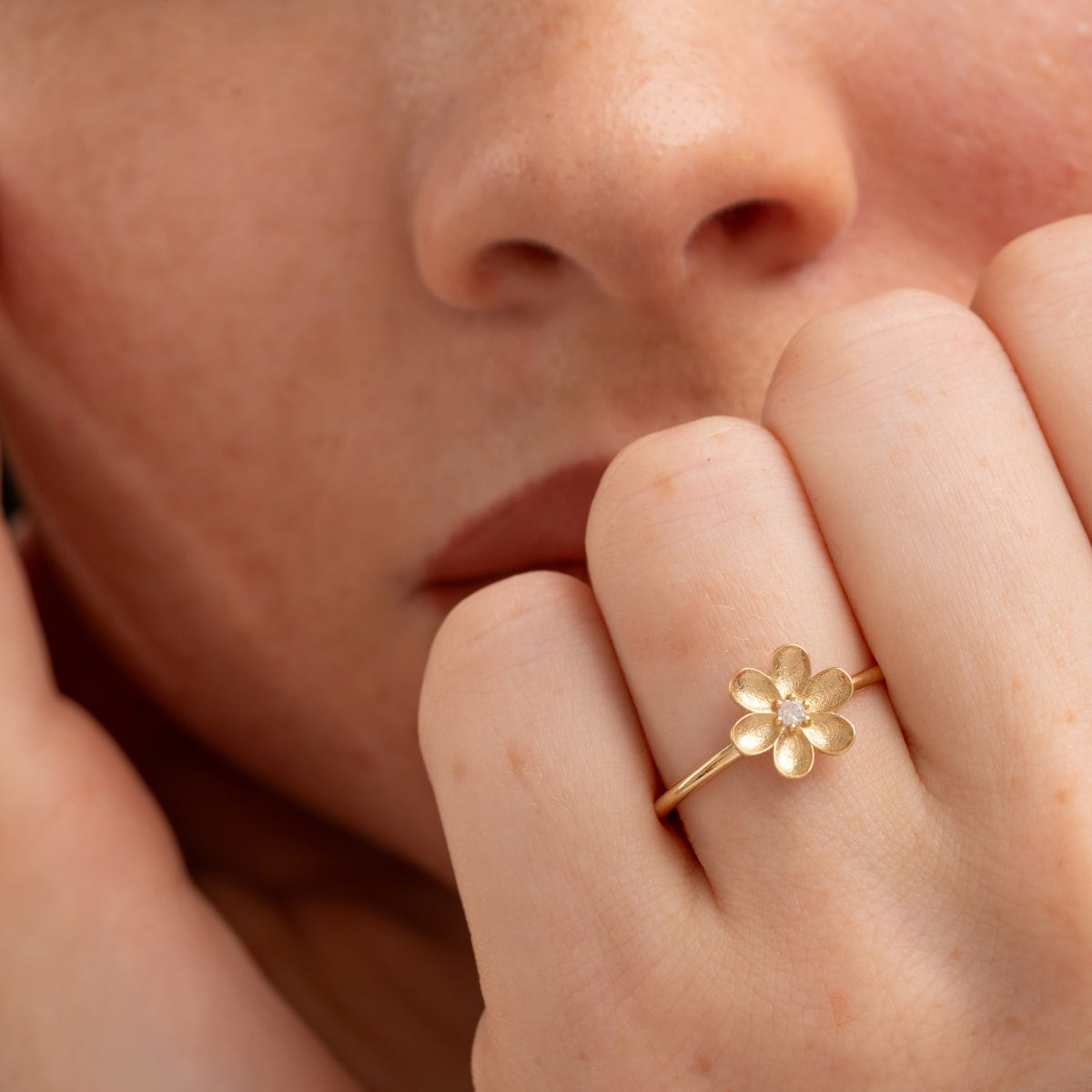 Lucky Flower Charm Ring - Narcissus