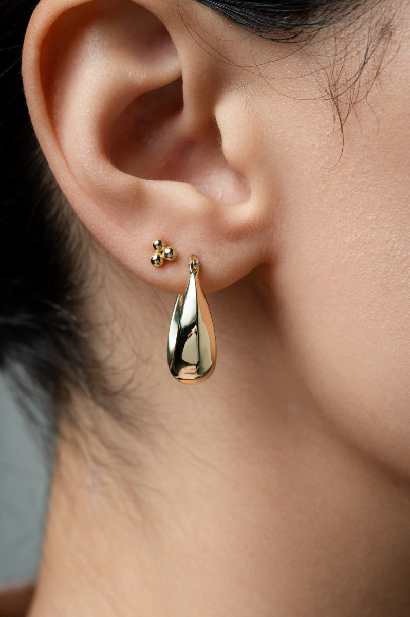 Tapered Teardrop Hoop Earrings - Narcissus