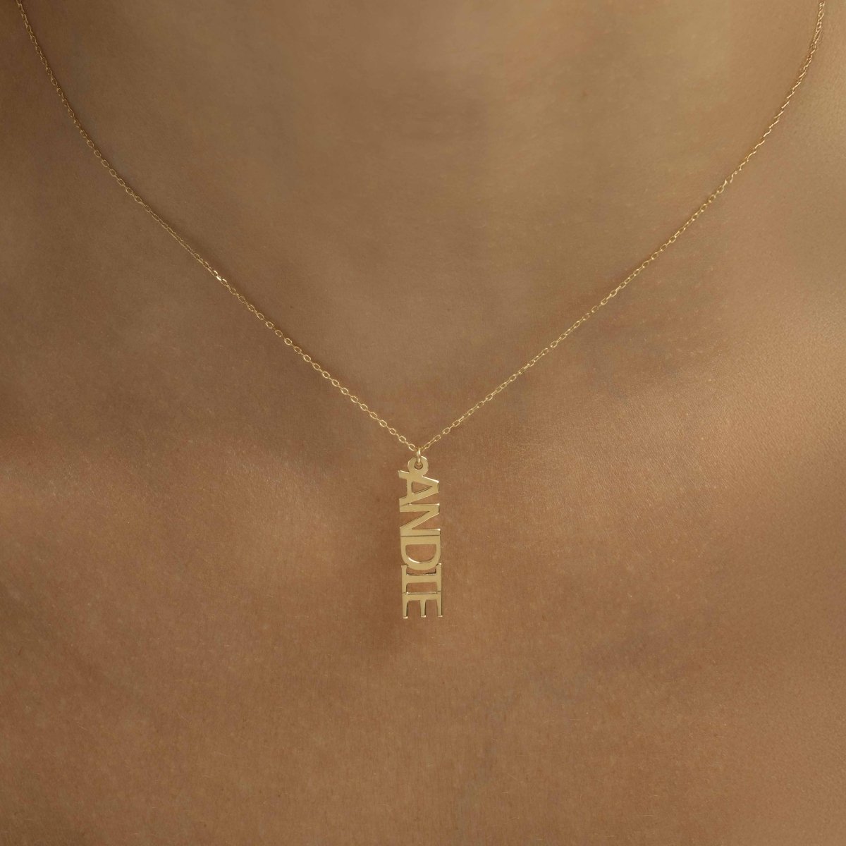 Vertical Name Necklace - Narcissus