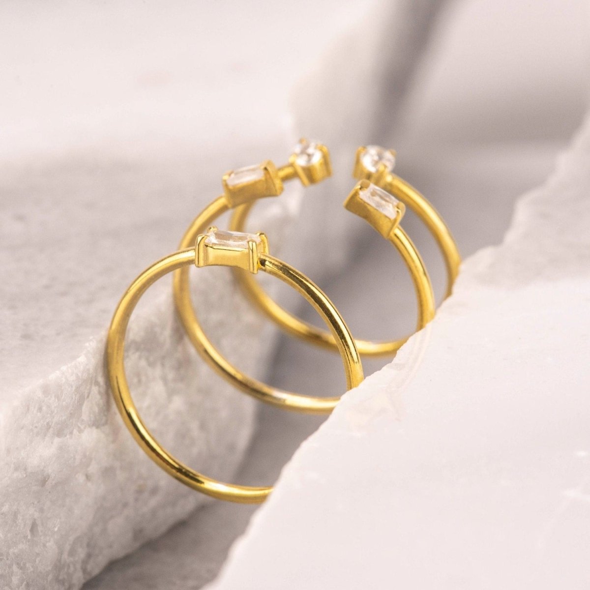 Duo Baguette Diamond Ring - Narcissus