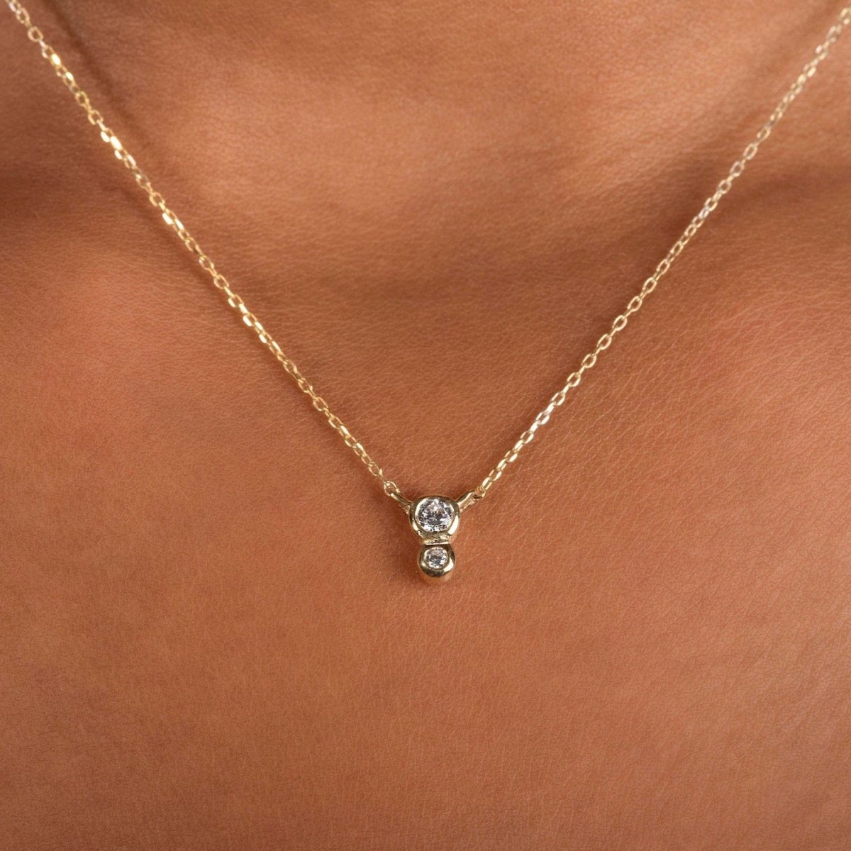 Two Bezel Diamond Necklace - Narcissus